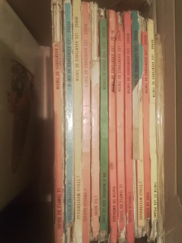 60 bd asterix tintin blake . qq e.o.  le tout pour 30 euros, Livres, Enlèvement, Utilisé