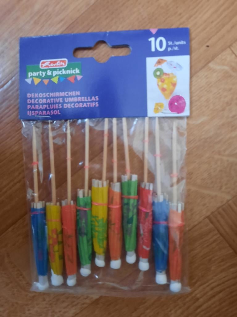 nieuw pak van 10 kleurijke ijs parasols, Ophalen of Verzenden, Nieuw, Feestartikel
