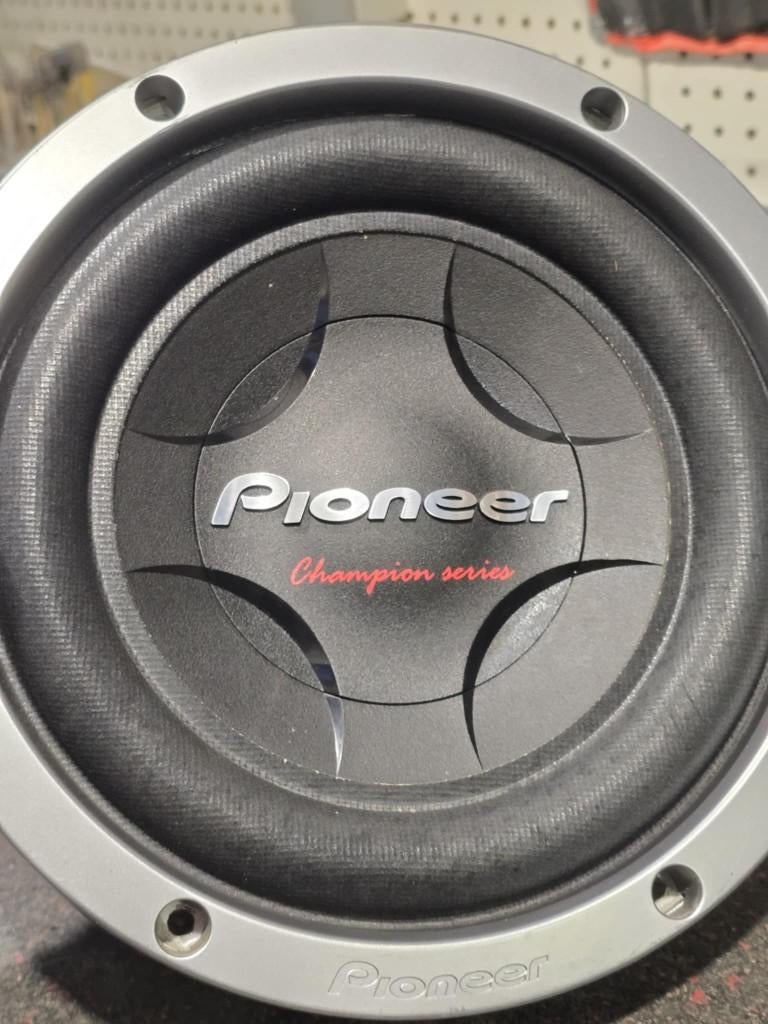 Subwoofer PIONEER TS-W257D2 10 pouces 1000 watts, Enlèvement, Comme neuf