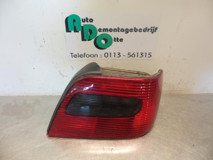 Feu arrière droit d'un Citroen Xsara (Xsara 97-), -, Utilisé, -, -