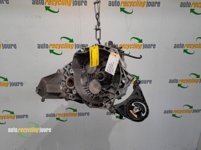 Boîte de vitesse d'un Opel Zafira, -, -, Opel, 3 mois de garantie
