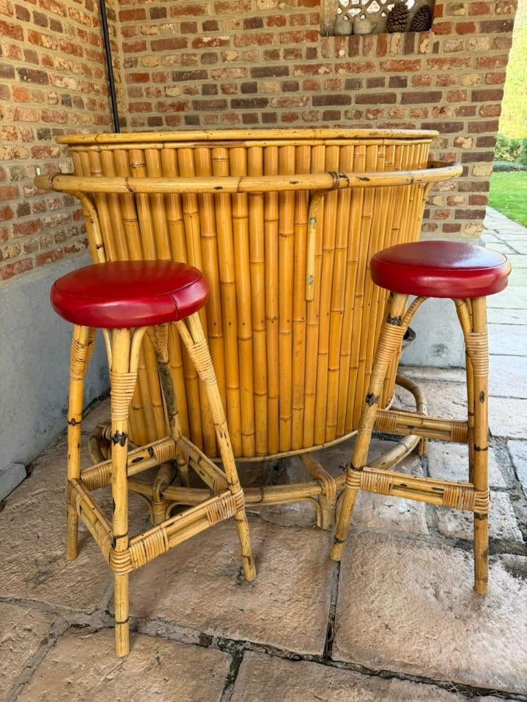 Vintage Tiki Bamboe Bar met 2 Krukken, Ophalen, Gebruikt, Inclusief barstoelen