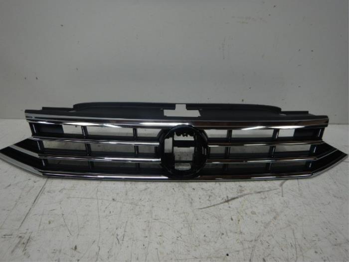 Embleem Volkswagen Passat (22726703), Autos : Pièces & Accessoires, Autres pièces automobiles, Utilisé, Enlèvement ou Envoi