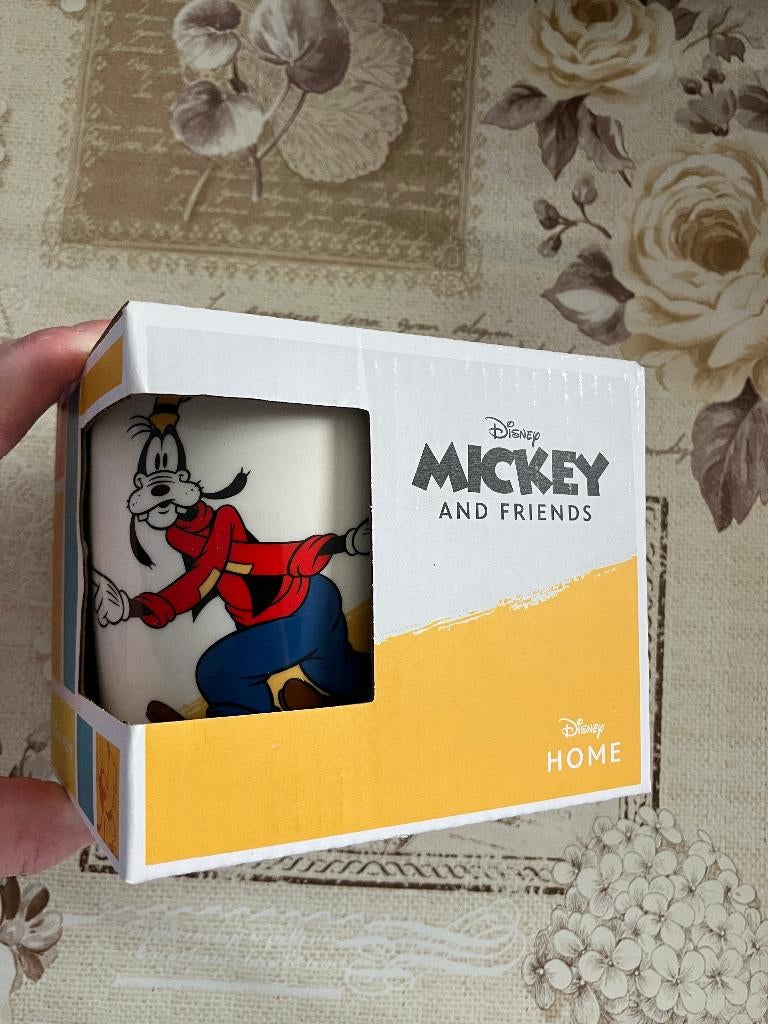 Nieuwe disney mok - Goofy, Verzamelen, Ophalen of Verzenden, Goofy of Pluto, Nieuw, Servies