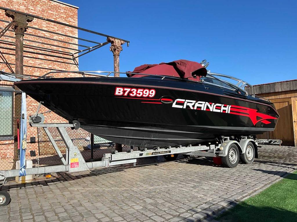 Cranchi speedboot incl RIBA trailer - 590h - vernieuwd inter, Watersport en Boten, Speedboten, Gebruikt, Overige brandstoffen