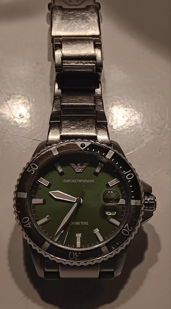 Montre Emporio Armani explore à énergie solaire., Bijoux, Sacs & Beauté, Montres | Femmes, Enlèvement, Acier, Acier