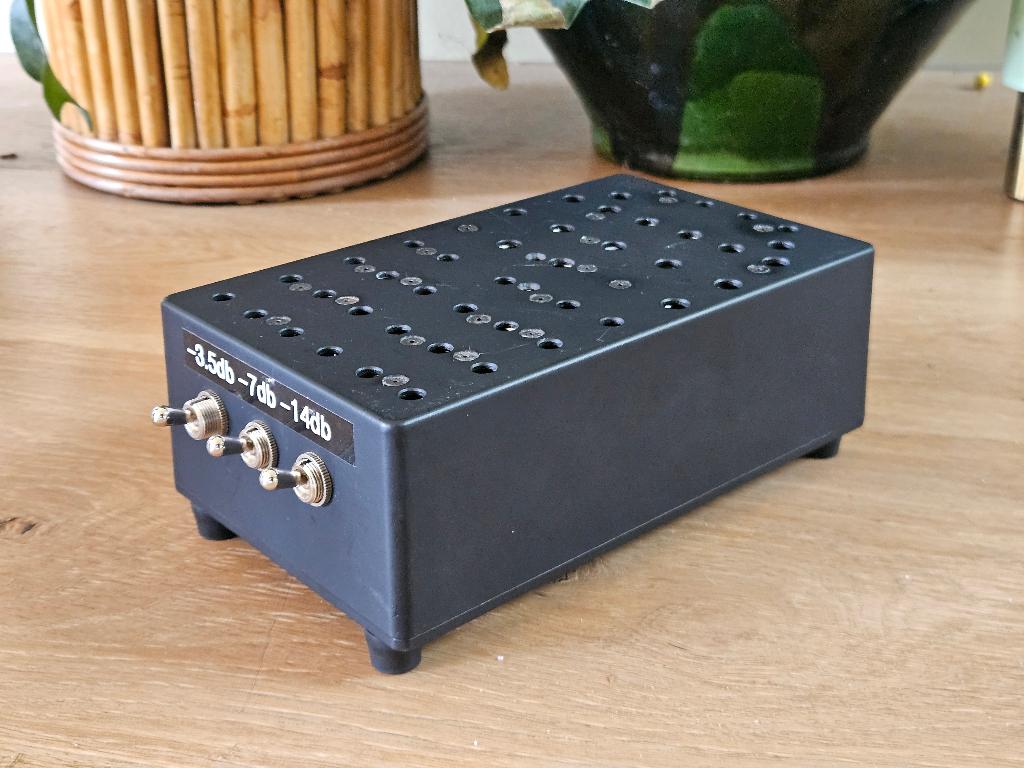 JohnH Attenuator 16ohm, Muziek en Instrumenten, Ophalen of Verzenden, Volume