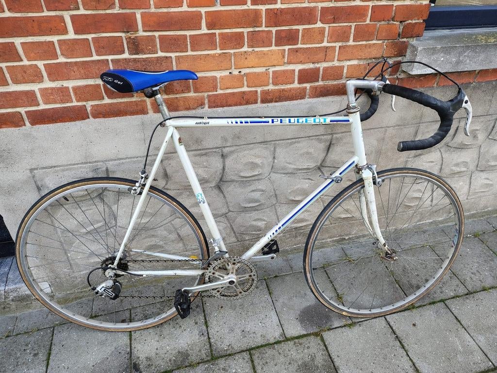 Vintage Peugeot koers fiets, Fietsen en Brommers, Fietsen | Racefietsen, Ophalen of Verzenden