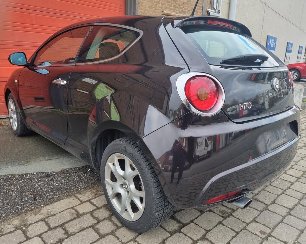 ALFA MITO 1.4i 2010 AIRCO 194283KM PRIJS 2400€, Auto's, Alfa Romeo, Euro 5, 4 cilinders, Bedrijf, 1368 cc