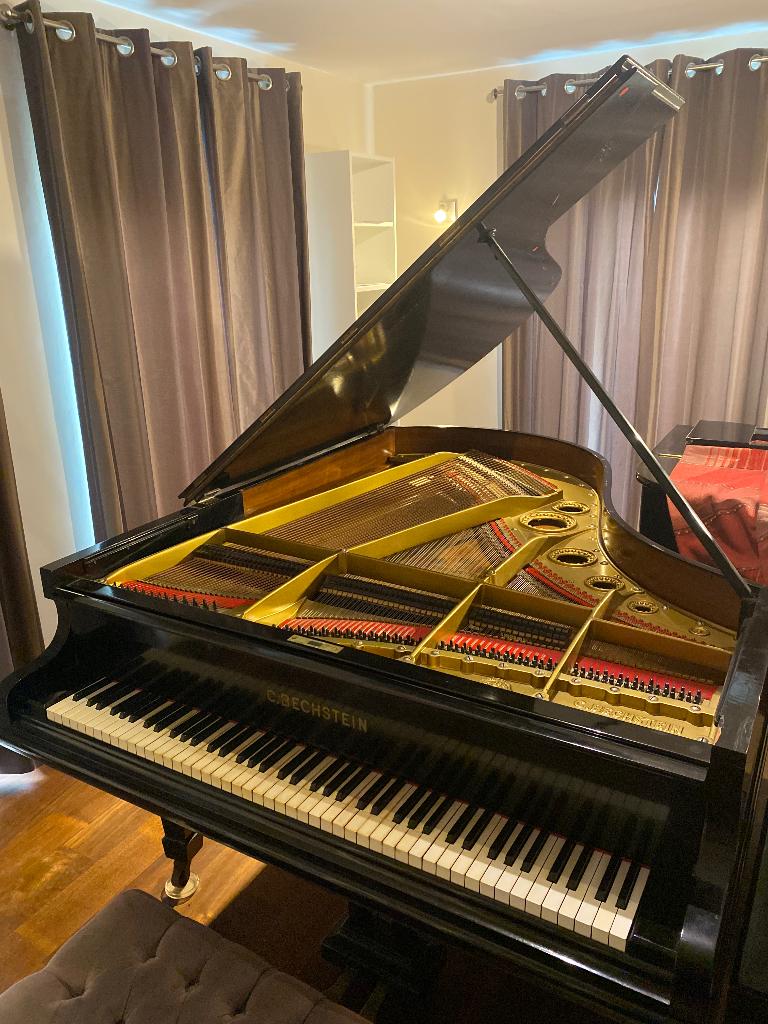 Piano, Muziek en Instrumenten, Piano's, Ophalen, Gebruikt, Zwart, Hoogglans