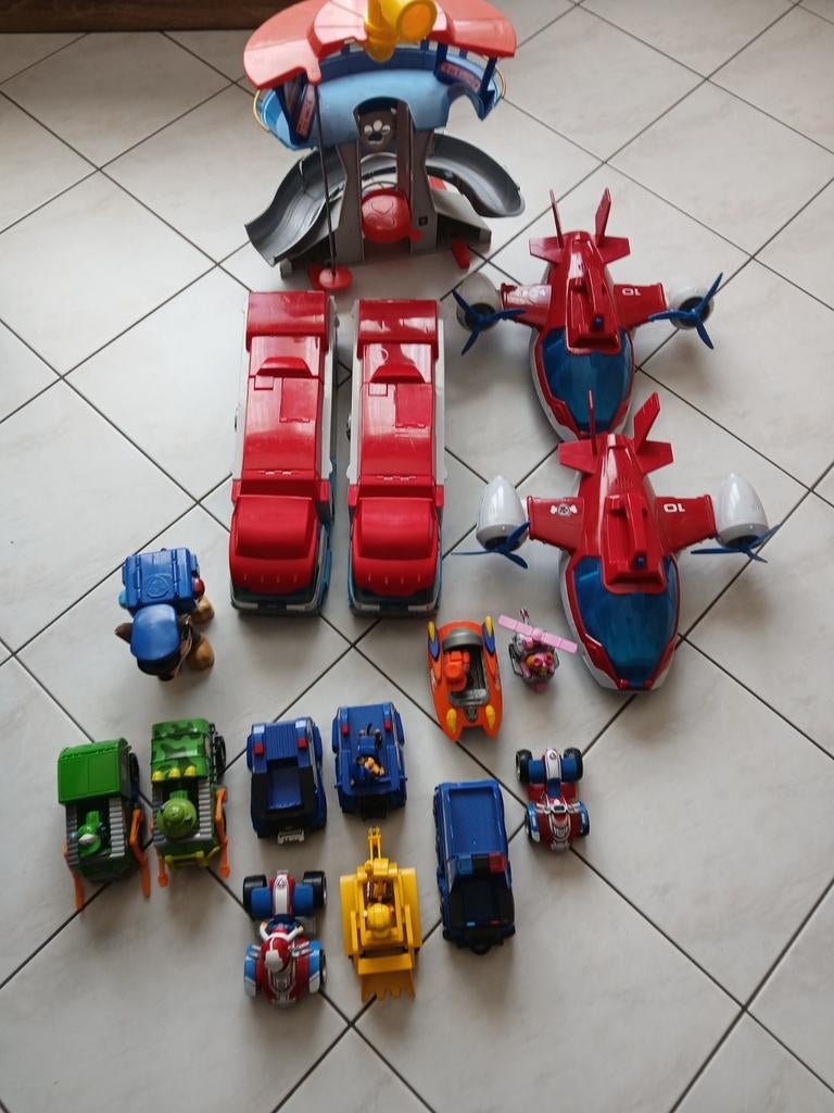 Paw patrol speelgoed auto vrachtwagen toren vliegtuig, Ophalen