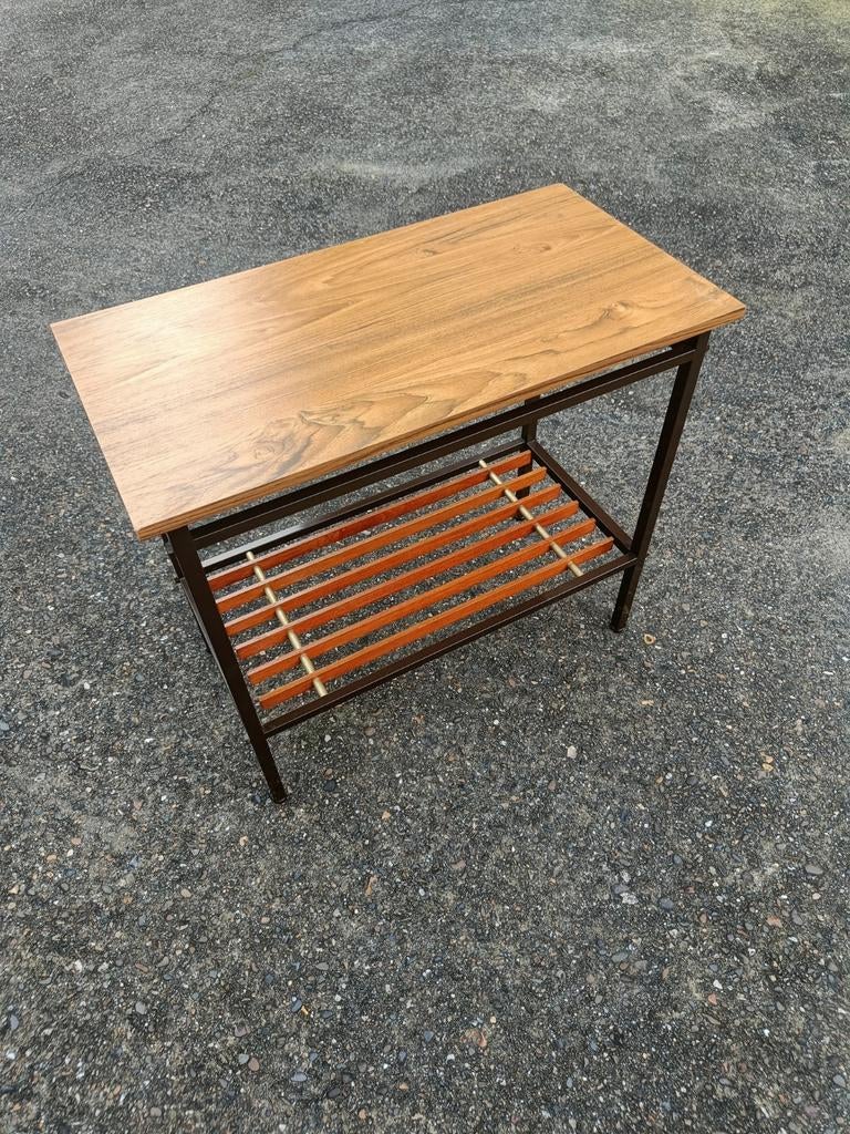 Vintage platenspeler tafel / TV tafel jaren 70, Enlèvement