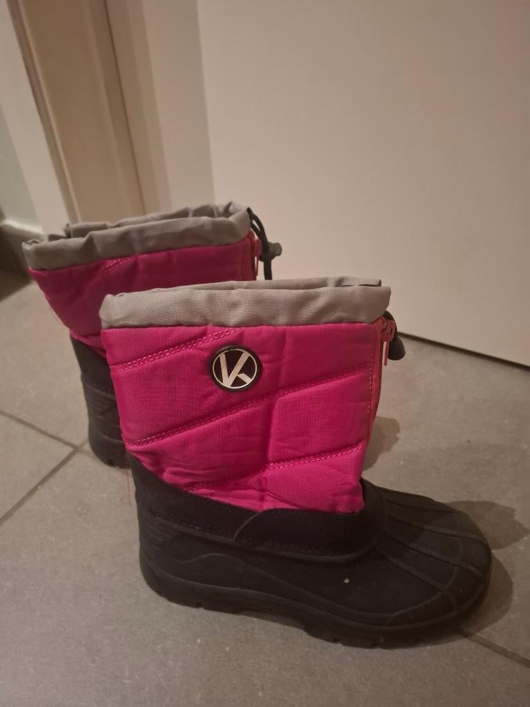 Snowboots/Sneeuwlaarzen maat 35-36, Ophalen, Meisje, Laarzen, Zo goed als nieuw