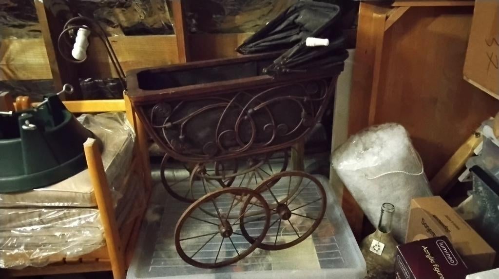 Oude kinderwagen, fragiel, in goede staat, Ophalen