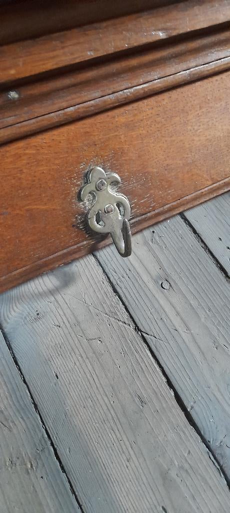 Archelle en chêne., Enlèvement