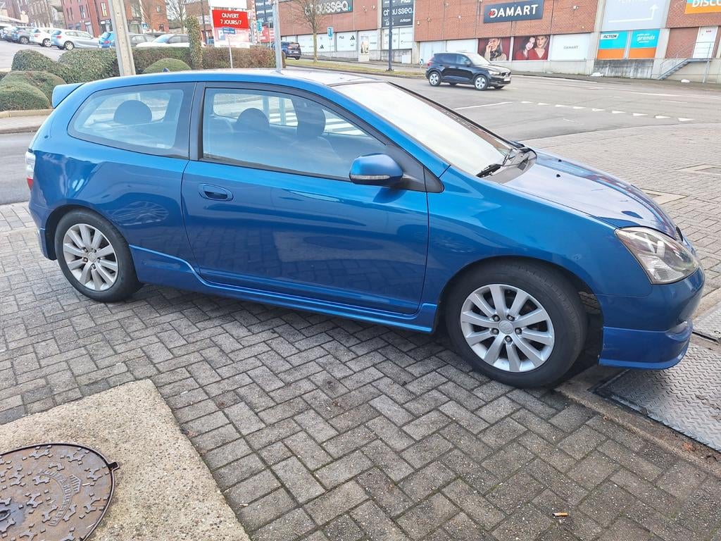 Honda civic 1.4 90cv ep1 sport de 2004. Boite manuelle, Autos, Honda, Particulier, Achat, Civic, ABS, Airbags, Air conditionné