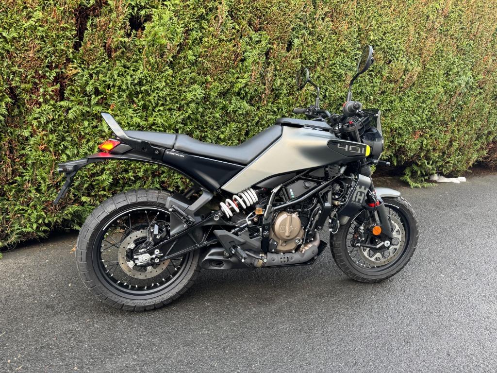 Husqvarna - BLACK PILLS 401, Motos, Motos | Husqvarna, 390 cm³, Entreprise, 12 à 35 kW, 1 cylindre