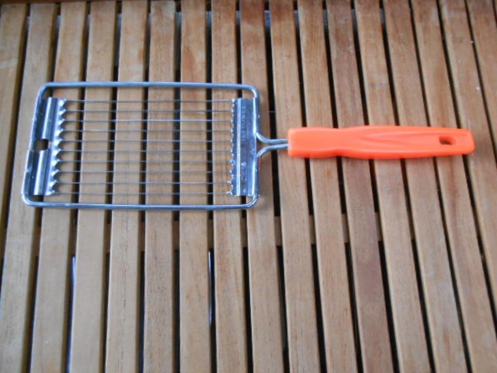 tomatensnijder oranje  tomatenzaag, Ophalen of Verzenden, Gebruikt