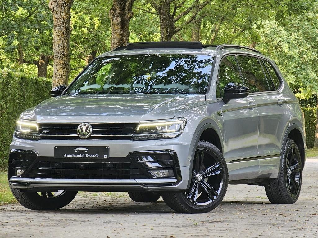 Volkswagen tiguan 1.5TSI R line| 7 ZITPLAATSEN | FULL OPTION, Auto's, 7 zetels, Leder, Bedrijf, 5 deurs