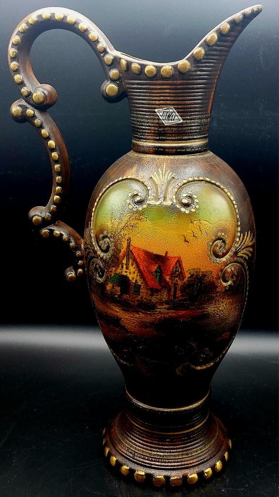 Cruche décorative avec scène peinte à la main, Enlèvement