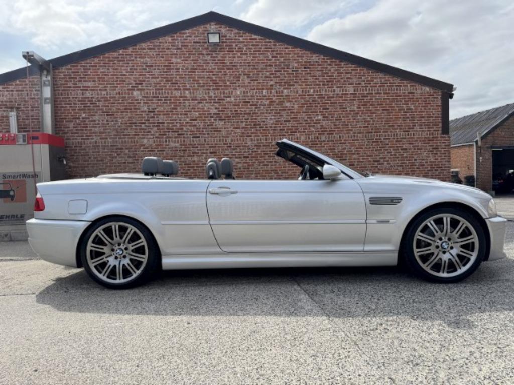 Bmw M3 e46 "MANUEEL" 125000km/leder/XENON/pdc/Navi/clim/2001, Auto's, 252 kW, 4 zetels, Achterwielaandrijving, Cabriolet