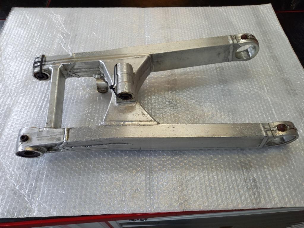 DUCATI ACHTERBRUG PASO 750-906, Motoren, Ophalen of Verzenden