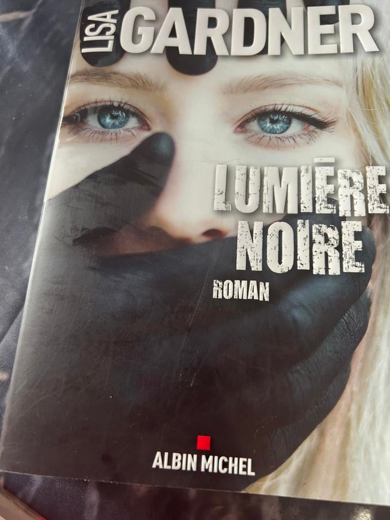 Lumiere noire de lisa gardner, Enlèvement, Comme neuf