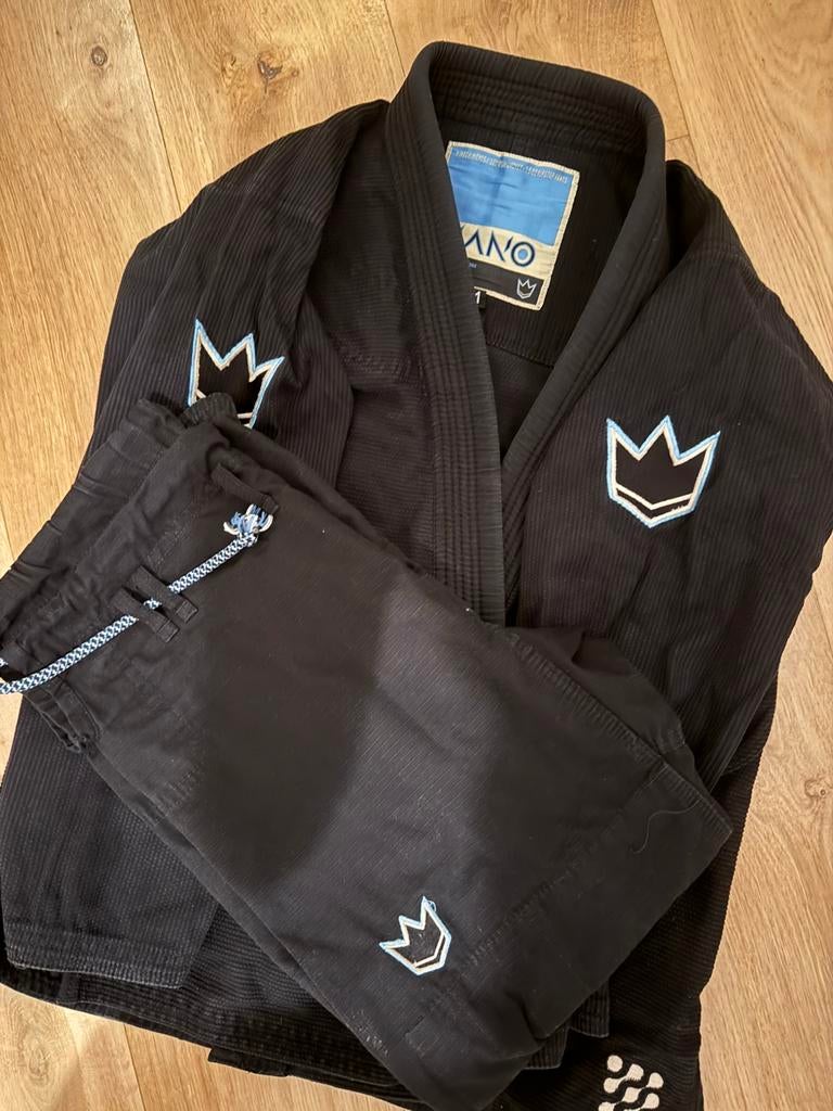 Kingz Kimono BJJ taille A1 tres bonne qualité, Sports & Fitness, Enlèvement ou Envoi, Comme neuf