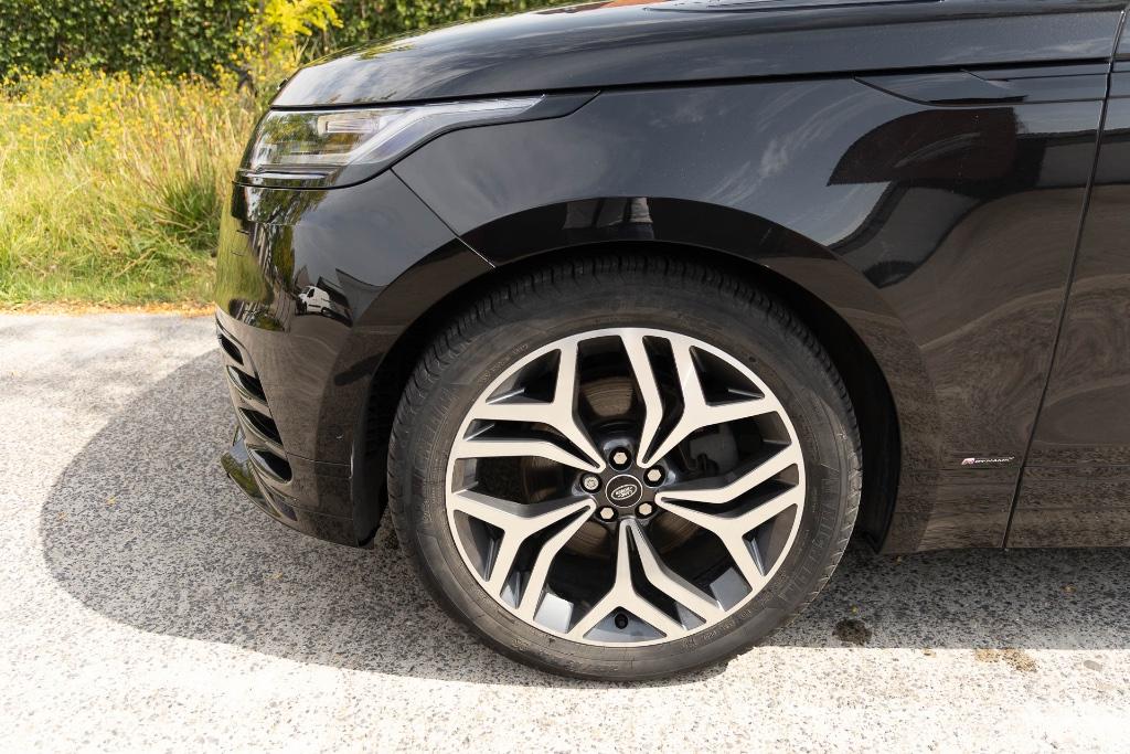 Land Rover Velar 3.0D R-Dynamic HSE * MOTORSCHADE * EXPORT, Auto's, Land Rover, Range Rover Velar, Zwart, Leder, Bedrijf