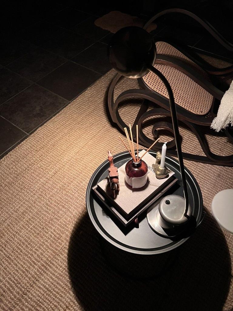 Vintage metalen bureaulamp, stevige voet. Verstelbaar aan de, Huis en Inrichting, Ophalen of Verzenden, Gebruikt, Metaal, 50 tot 75 cm