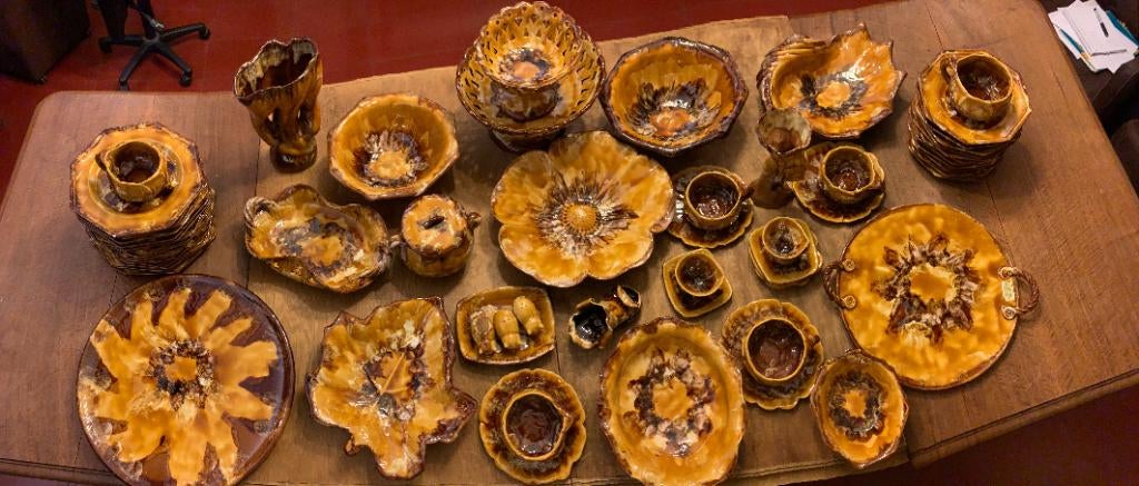 Très grand service de table en céramique de Vallauris, Service complet, Enlèvement ou Envoi, Poterie rustique, Comme neuf