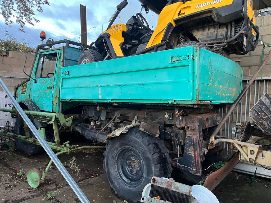 Carrosserie Unimog 424 avec châssis de treuil, Autos : Pièces & Accessoires, Enlèvement