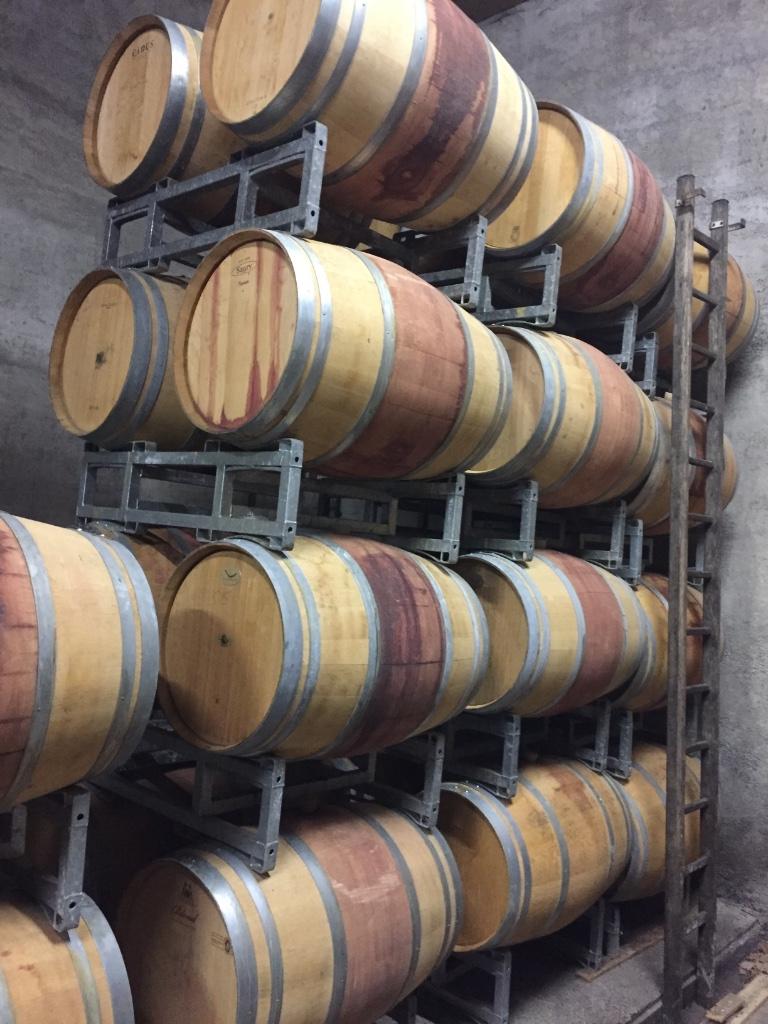 TONNEAU DE VIN BORDEAUX 225 L, Enlèvement ou Envoi, Utilisé, France, Vin rouge