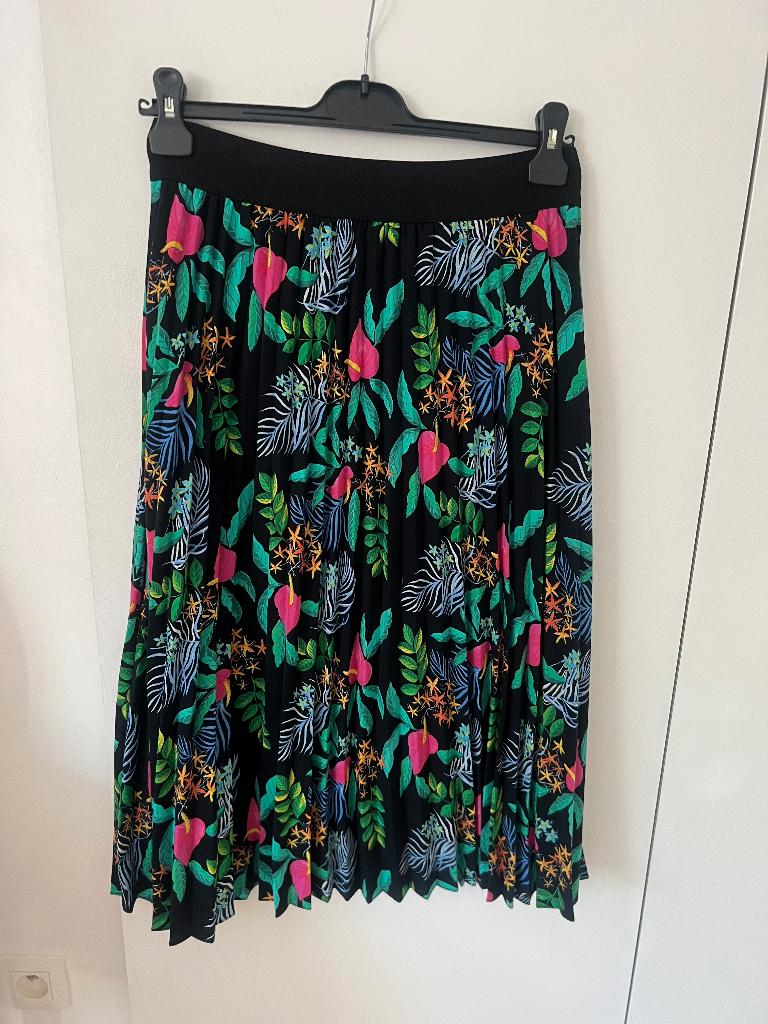 Essentiel plisse rok maat 36-38, Essentiel Antwerp, Ophalen of Verzenden, Maat 36 (S), Onder de knie