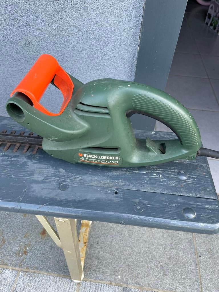 Taille Haie Black decker, Jardin & Terrasse