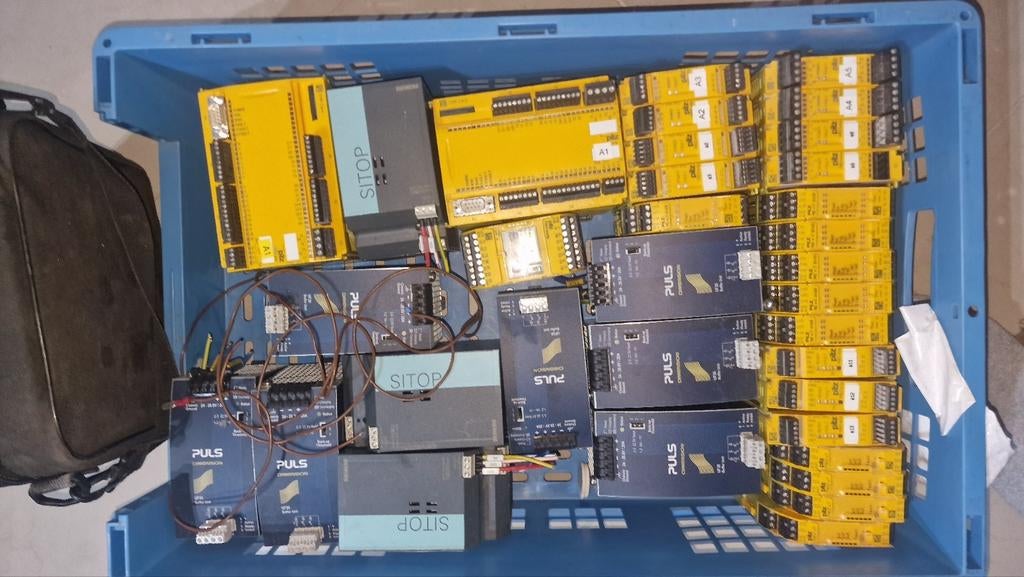Lot Matériel PLC siemens, Pilz, ABB, Jumo etc,, Hobby en Vrije tijd, Elektronica-componenten, Ophalen, Gebruikt