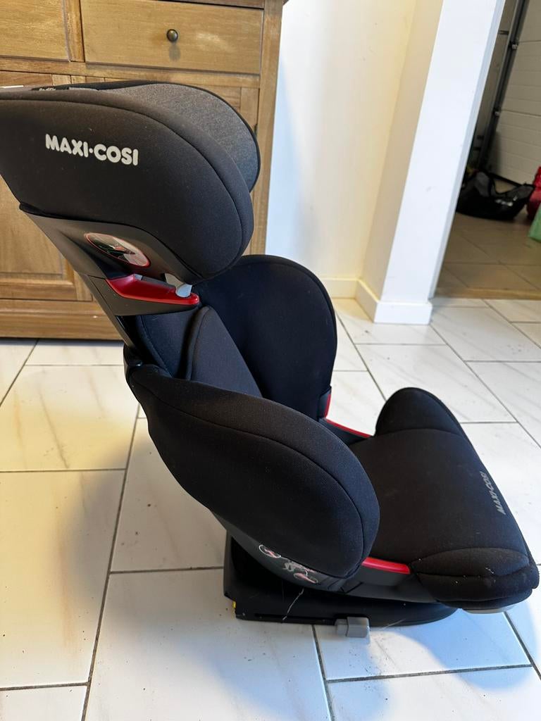 Siege auto maxi cosi, Dossier réglable, Comme neuf, Enlèvement, Isofix