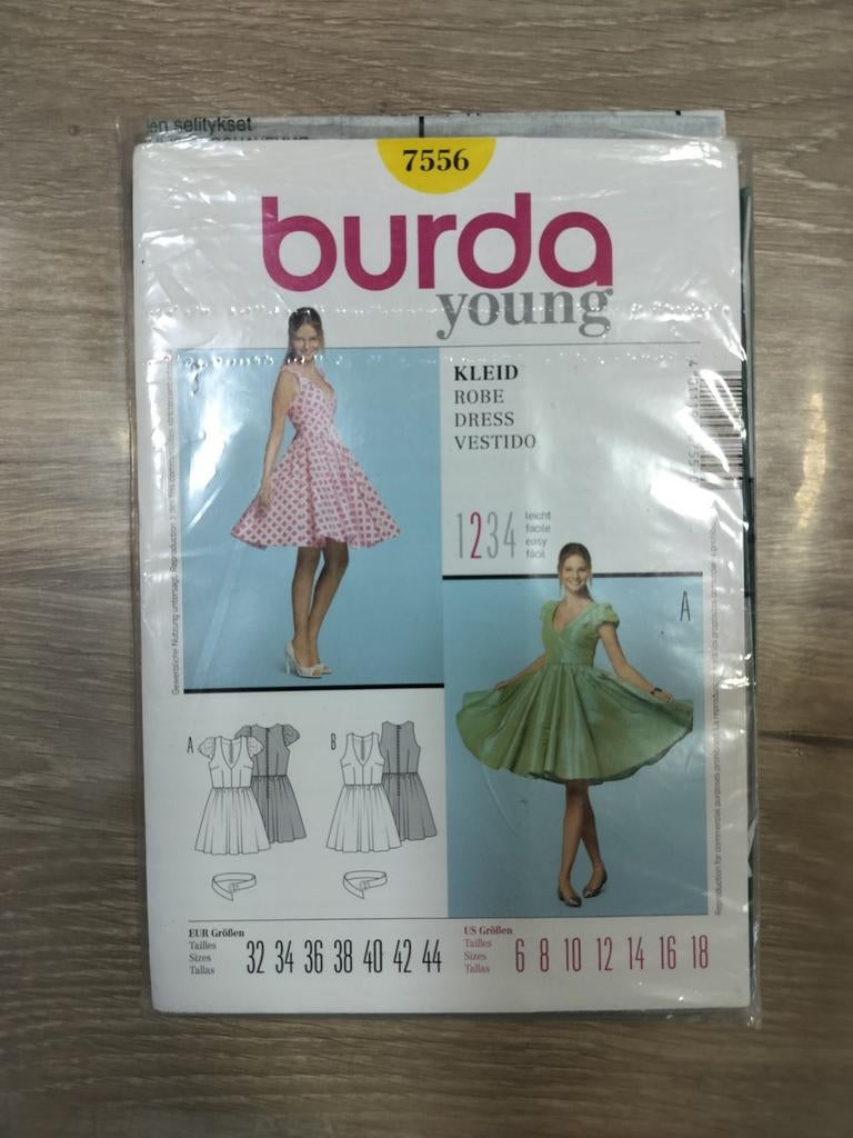 Verschillende naaipatronen, Hobby en Vrije tijd, Kledingpatronen, Ophalen, Zo goed als nieuw, Overige typen