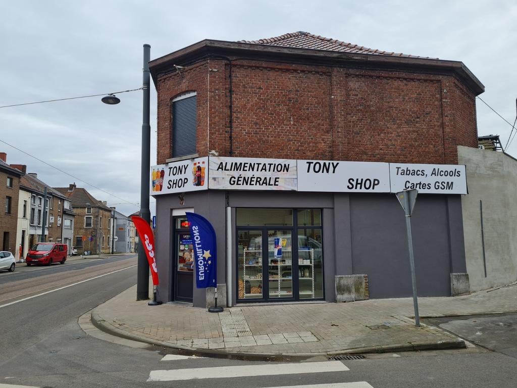 Surface commerciale a louer Jumet, Immo