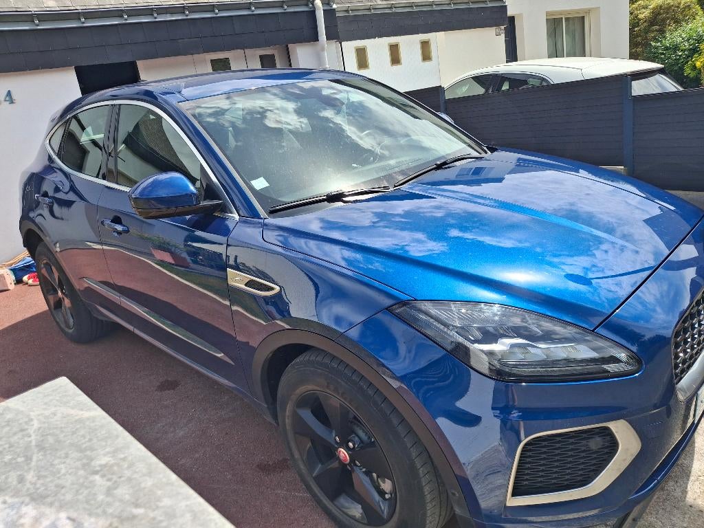 E-pace Se, Autos, Jaguar, Particulier, E-Pace, Caméra 360°, 4x4, ABS, Caméra de recul, Phares directionnels, Régulateur de distance