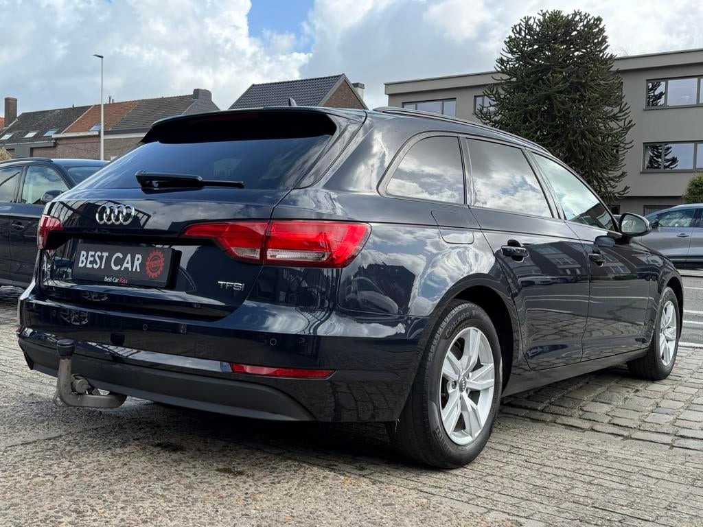 Audi A4 1.4TFSi * AutoMaat, Auto's, Automaat, Stof, 4 cilinders, Blauw
