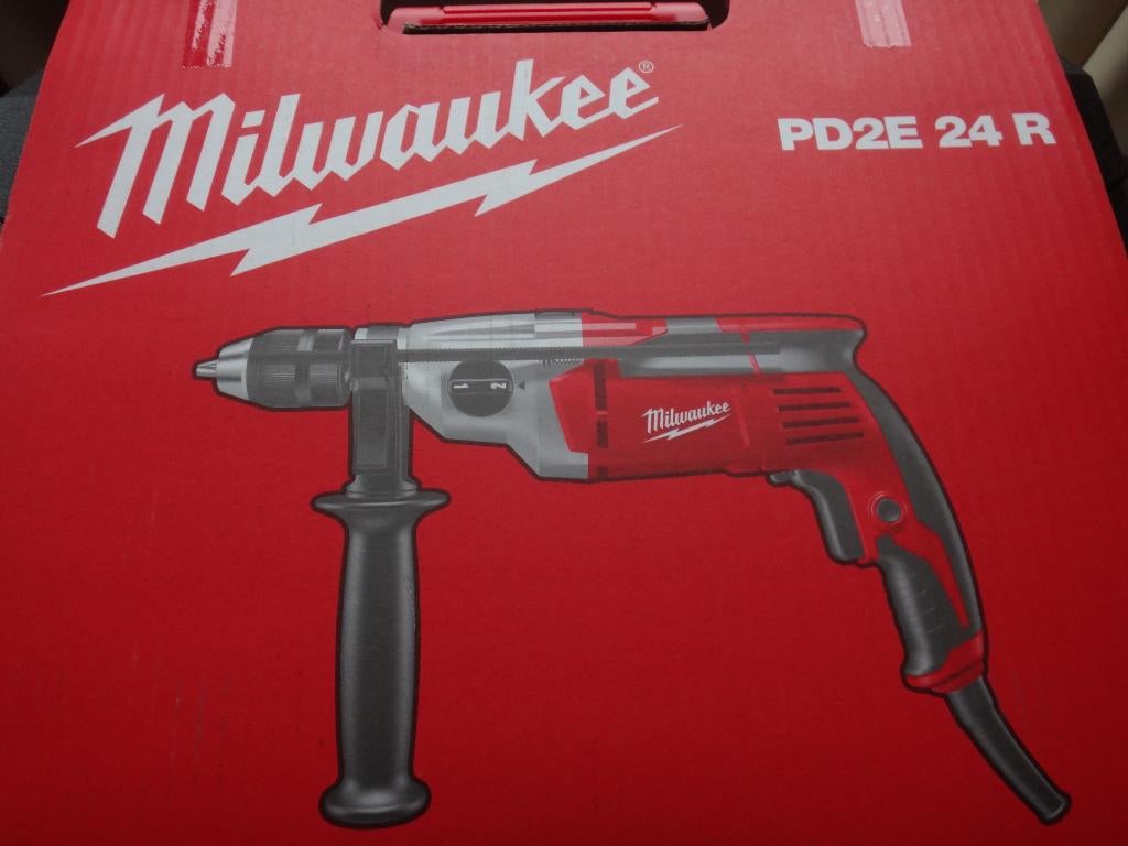 Milwaukee marteau piqueur disqueuse, Bricolage & Construction, Outillage | Foreuses, Enlèvement, Neuf, Foreuse et Perceuse, Vitesse variable