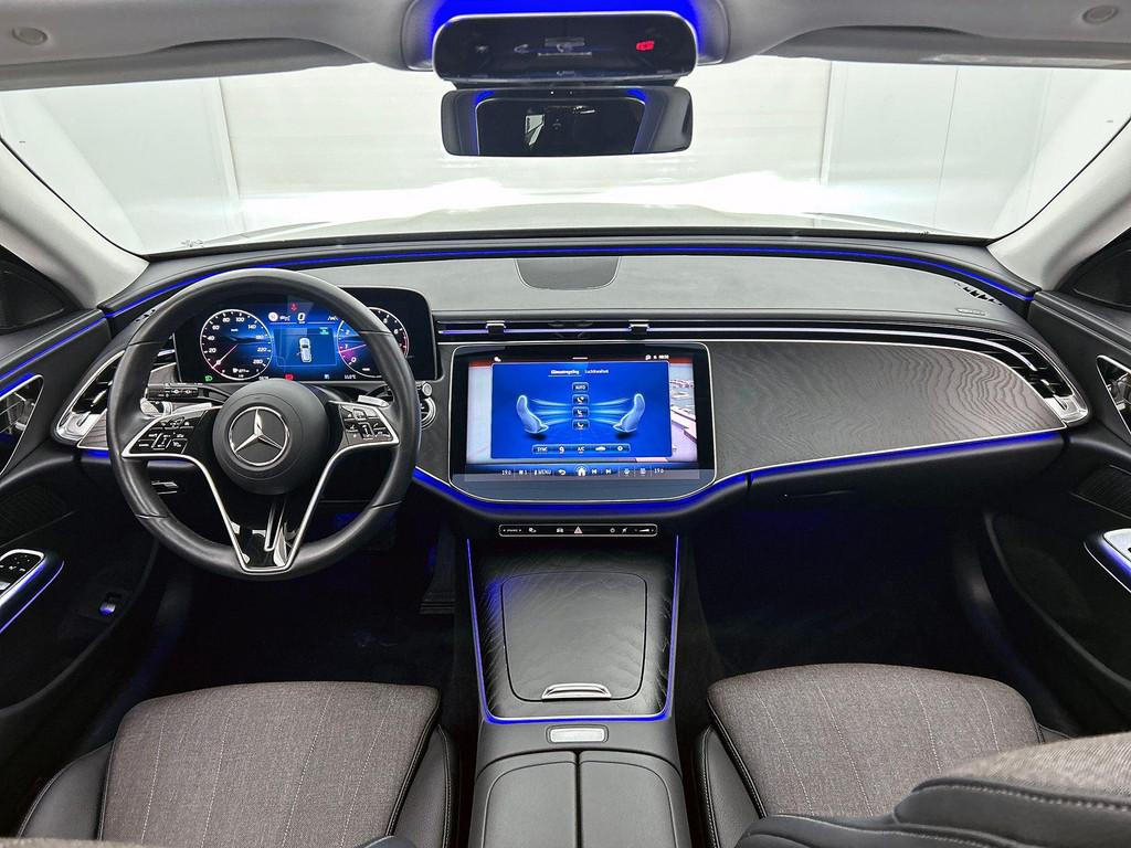 Mercedes-Benz E-Klasse 200 Break Luxury Line Panoramisch Dak, Autos, Achat, Entreprise, 1905 kg, Noir