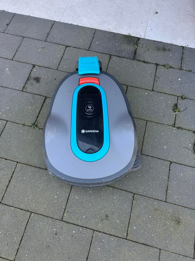 Tondeuse à gazon robotisée Gardena Smart Sileno Life 750, Enlèvement, Utilisé, 20 à 25 cm, Contrôlable via l'application
