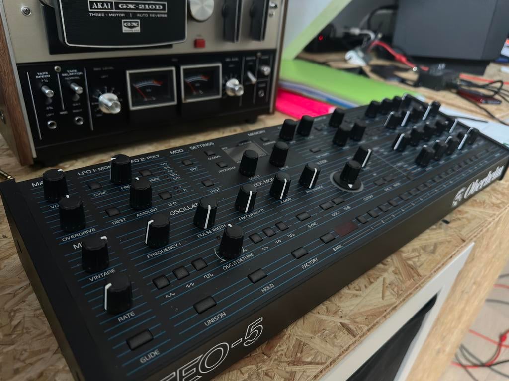 Oberheim TEO-5, Musique & Instruments, Enlèvement ou Envoi, Comme neuf