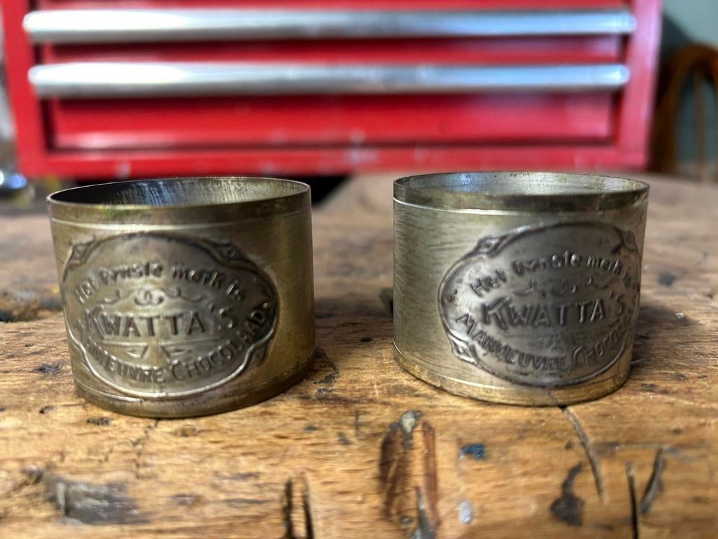 2 mooie oude kwatta ringen, Collections, Enlèvement ou Envoi