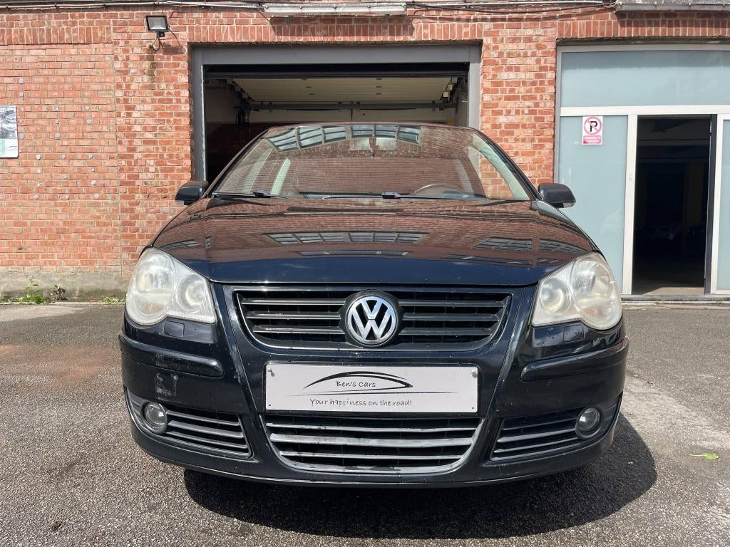 Volkswagen Polo 1.4i  * Automatische Airco/Zetelverwarming*, Auto's, Volkswagen, Stof, Zwart, 4 cilinders, Zwart