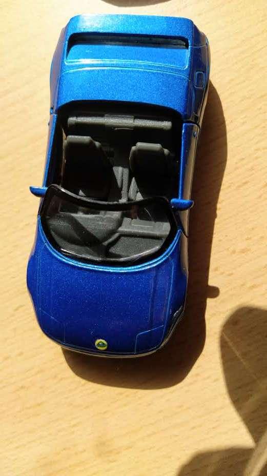 LOTUS ELAN, MAISTO, 1:36, puntgaaf!, Ophalen of Verzenden, Zo goed als nieuw, Auto, Overige merken