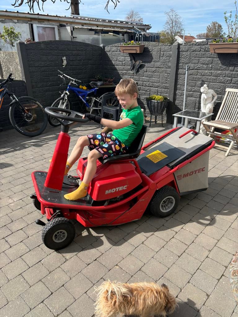 Zitmaaier, te koop voor onderdelen of opmaak., Ophalen, Zo goed als nieuw