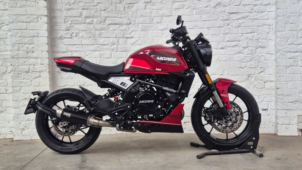 Moto Morini Seiemmezzo STR @motomobilia, Motoren, Motoren | Overige merken, 2 cilinders, Motorrijbewijs A, Bedrijf, Meer dan 35 kW